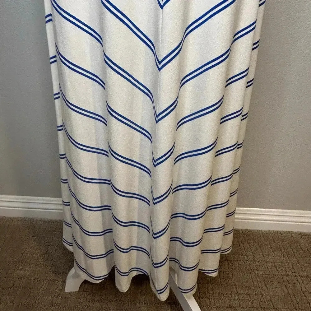Ann Tayor NWT Blue and white halter maxi sundress size S - Picture 4 of 13